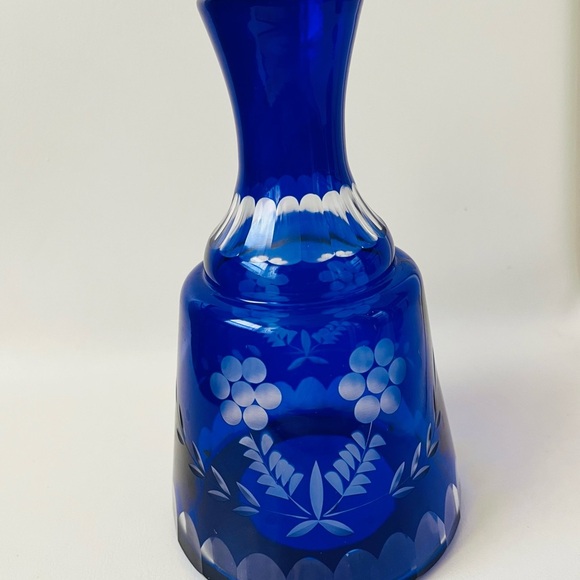 Bohemian Glass Vase Cobalt Blue 7.5 Inch - Picture 5 of 10